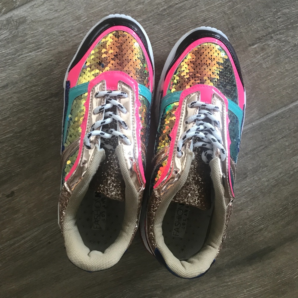 Shoes sneakers multicolors sequin 7.5/8